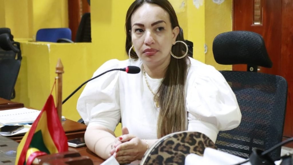 concejal-gloria-estrada