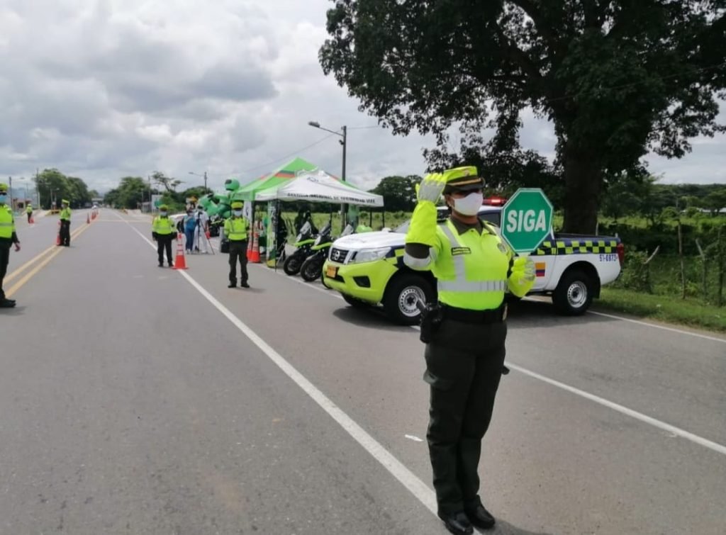Policía de Bolívar incrementa controles para prevenir accidentes durante el Plan Retorno.
