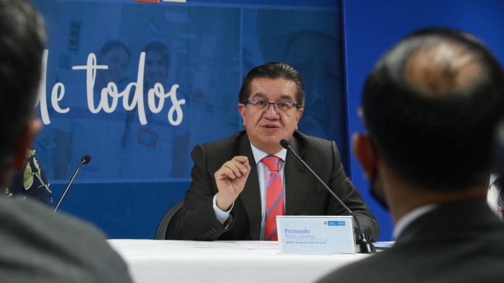Ministro-de-Salud-Fernando-Ruiz