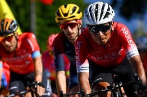 Caida-de-Nairo-Quintana-Octava-etapa-Tour-de-francia