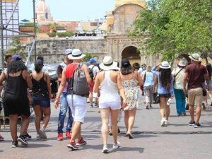 Turistas-en-Cartagena