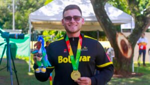 Medalla-de-oro-para-Bolivar