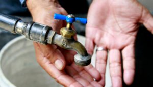 Sin-agua-en-Cartagena