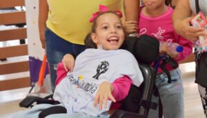 Entrega-de-sillas-de-ruedas