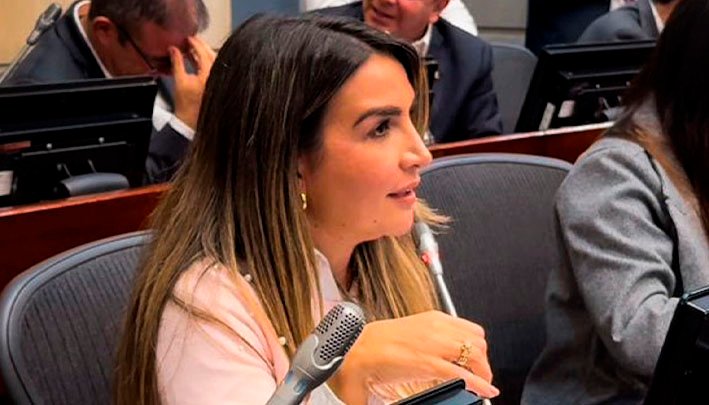 senadora-Nadia-Blel
