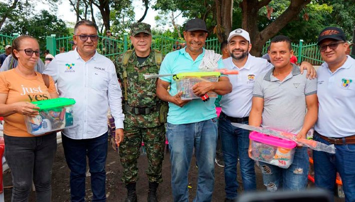 Ayudas-Morales