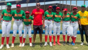 Jugadoras-de-Softball.