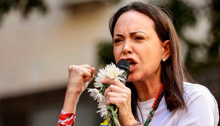 Duro pronunciamiento de María Corina Machado tras posesión de Nicolás maduro.