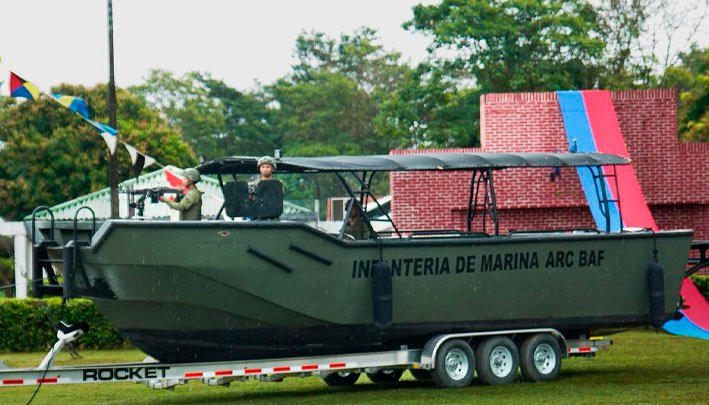 Entrega-de-botes